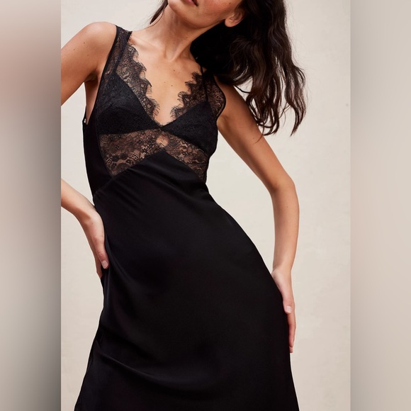 BEC + BRIDGE LUCILLE LACE MAXI DRESS BLACK - Picture 1 of 4